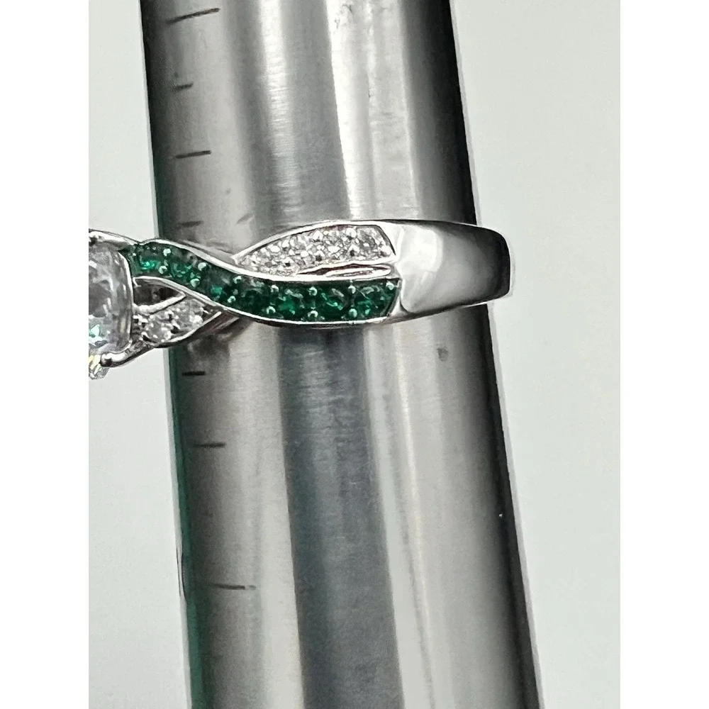 Vintage Silver Tone Bypass Ring Green & Clear Stone Round Brilliant Size 9